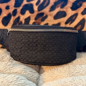 Coach Black Signature Belt Bag Fanny Pack